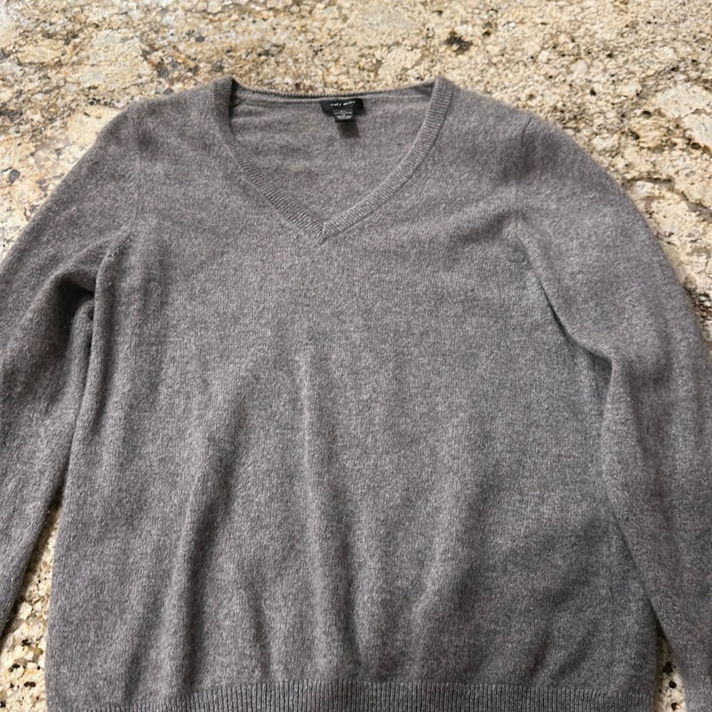 100% Cashmere Sweater